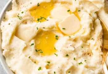 Thanksgiving Garlic Mashed Potatoes